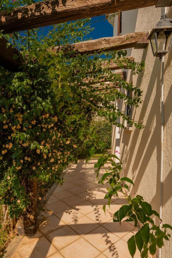 Le Dimore Di Budoni Bagian luar foto